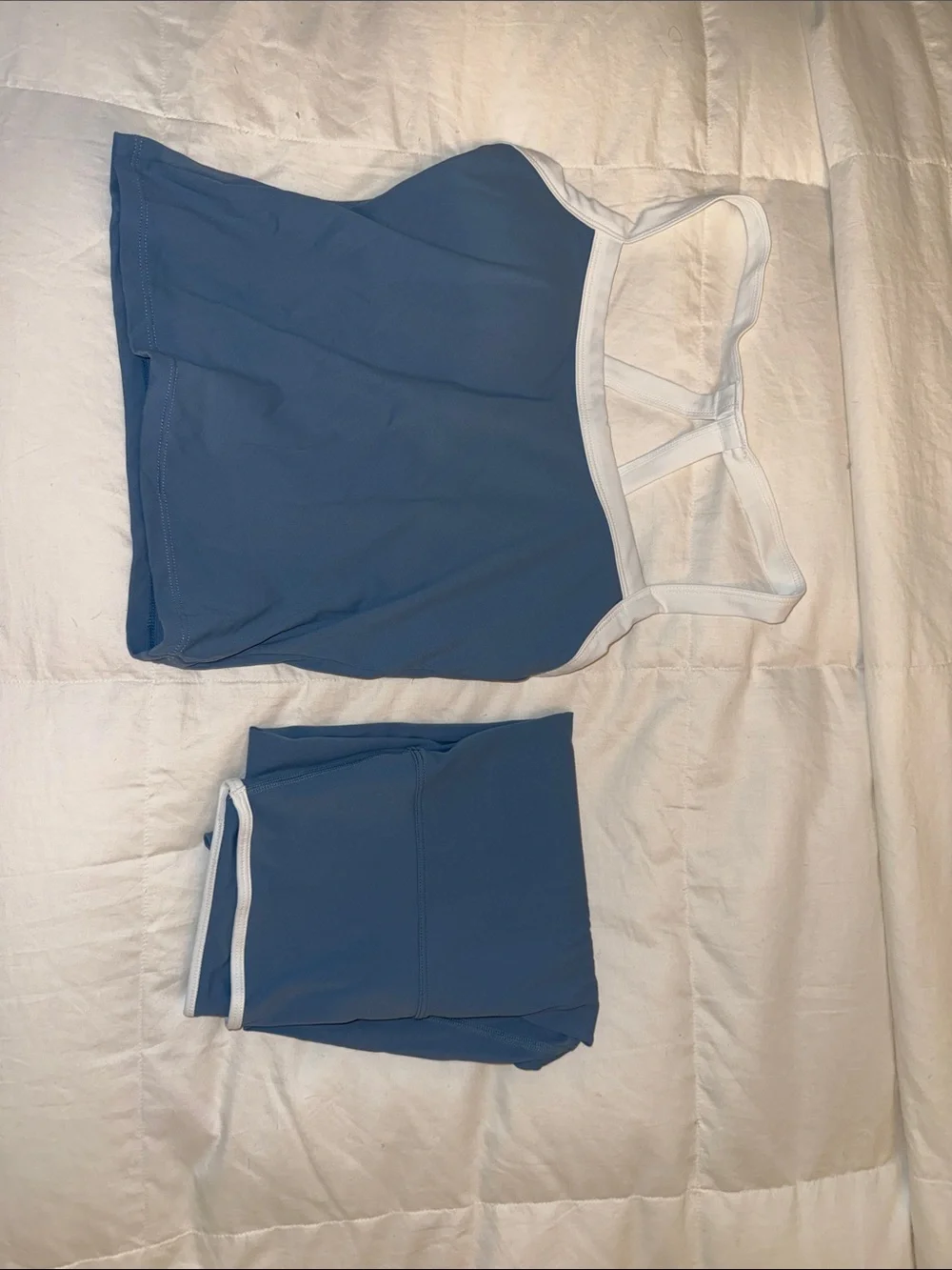 Blue Contrast-Trim Top and Leggings Set (built-in bra with padding)